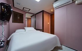 Seoul Central Hotel